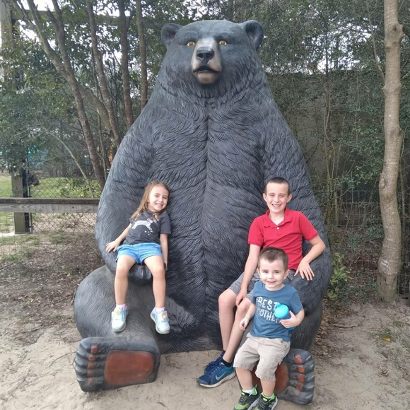 Meet your Posher, Megan - Picture 8 of 16